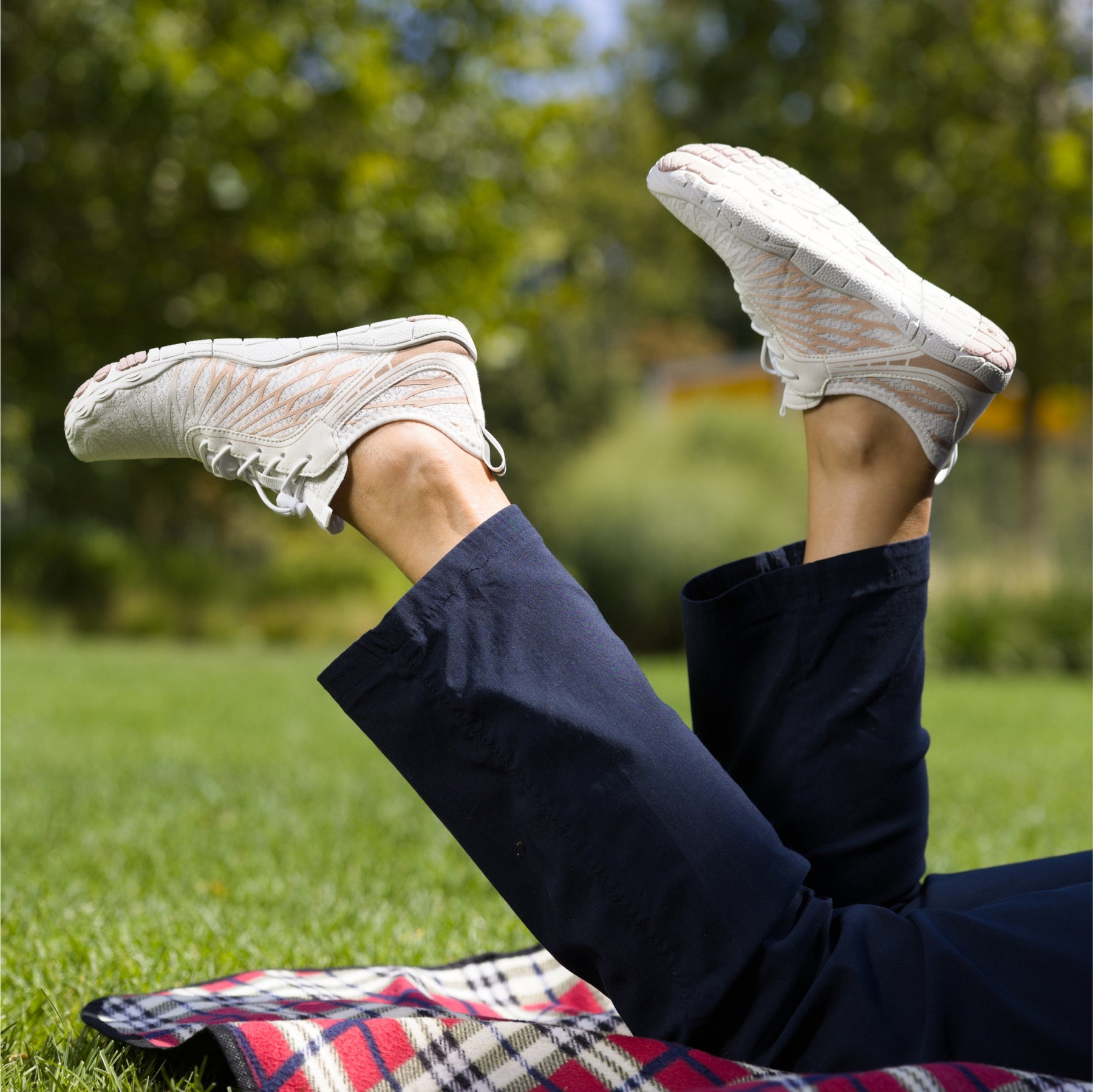 Bronoir™ Skin Pro with Copper Grounding Allround Barefoot Shoes